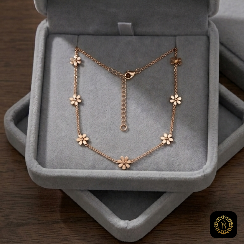 Golden Daisy Flower Necklace